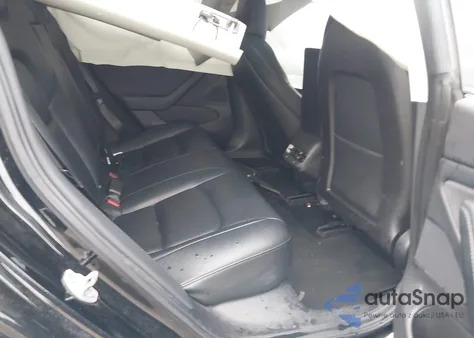 2018 Tesla Model 3 Long Range/Mid Range from USA, damaged, VIN 5YJ3E1EA8JF151984